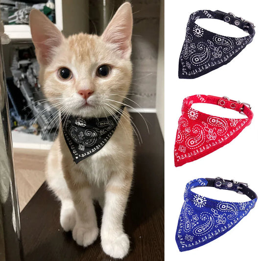 Adjustable Bandana Collar for Cats & Small Dogs – Triangular Shape, Charming Printed Design, Comfortable Fit-2
