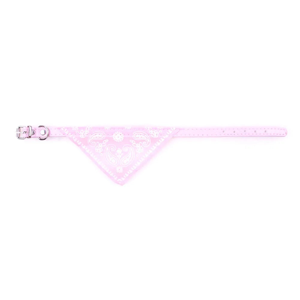 Variant image for Adjustable Bandana Collar for Cats & Small Dogs – Triangular Shape, Charming Printed Design, Comfortable Fit-4