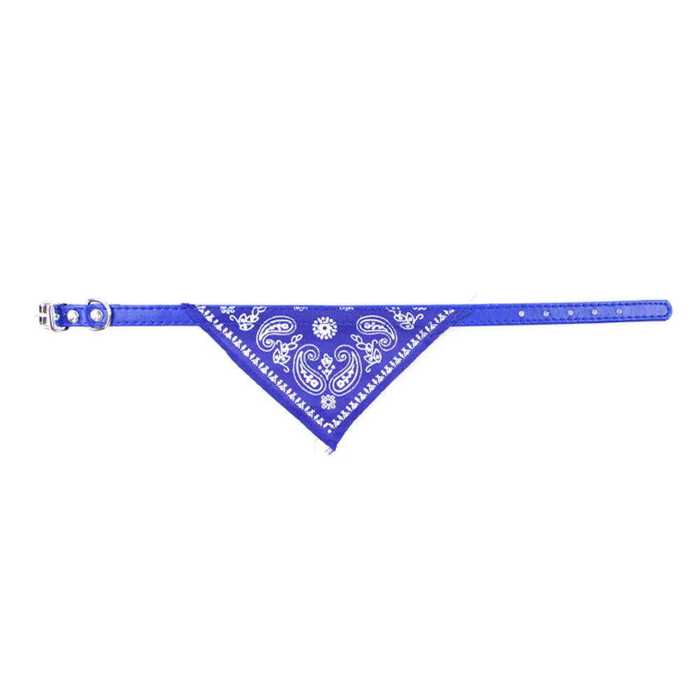 Variant image for Adjustable Bandana Collar for Cats & Small Dogs – Triangular Shape, Charming Printed Design, Comfortable Fit-5