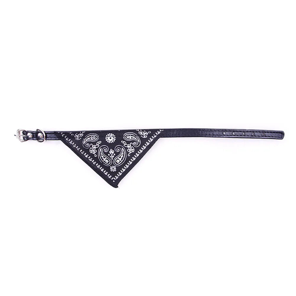Variant image for Adjustable Bandana Collar for Cats & Small Dogs – Triangular Shape, Charming Printed Design, Comfortable Fit-6